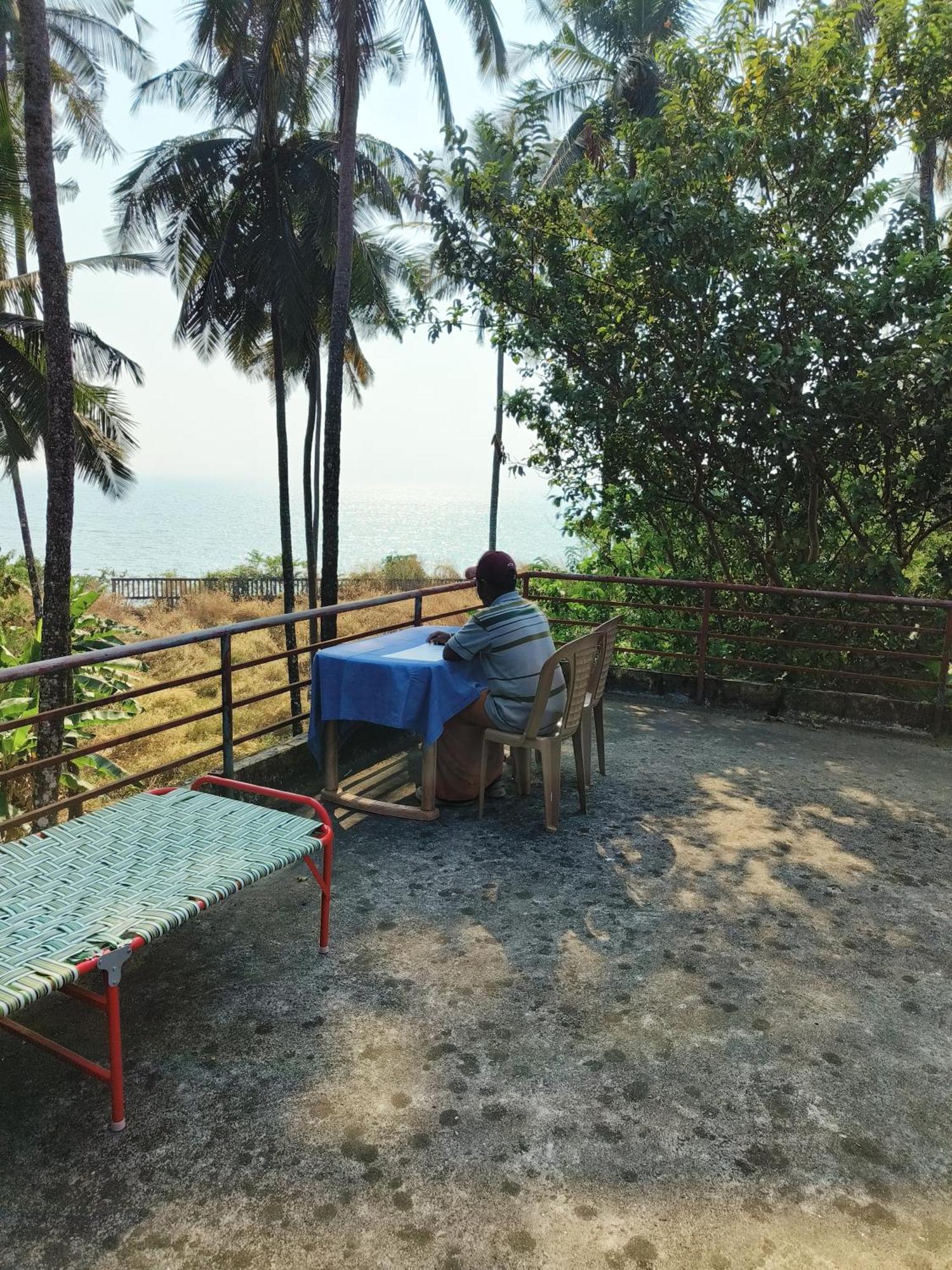 Perch Next Door Bed & Breakfast Kannur Dış mekan fotoğraf